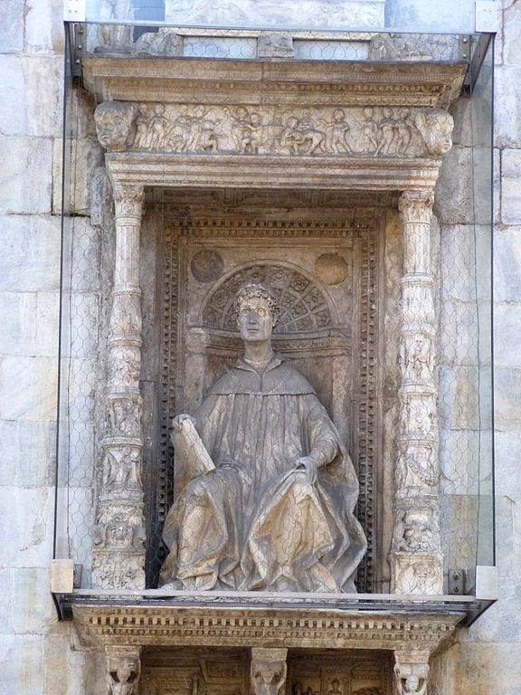 Plinio la Juna