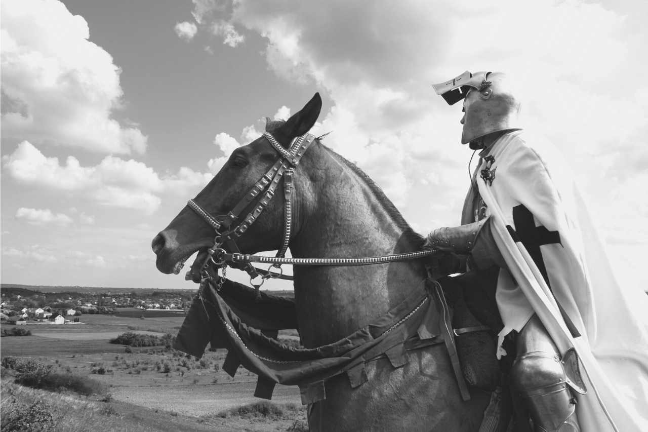 La Krucmilitistoj: Kialoj kaj Celoj de la Mezepokaj Sanktaj Militoj