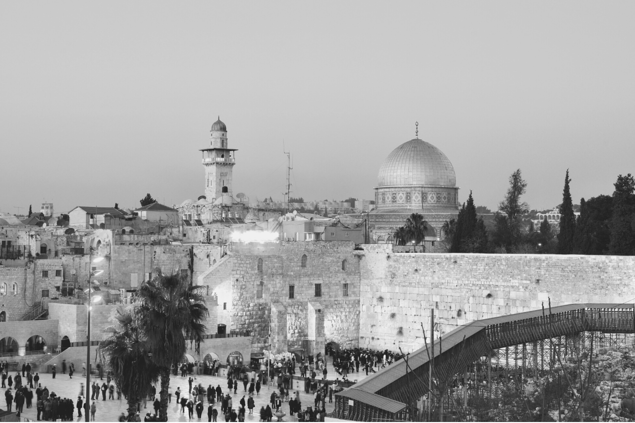 Israela Kulturo: La Naskiĝloko de Diversa Kredo kaj Tradicio
