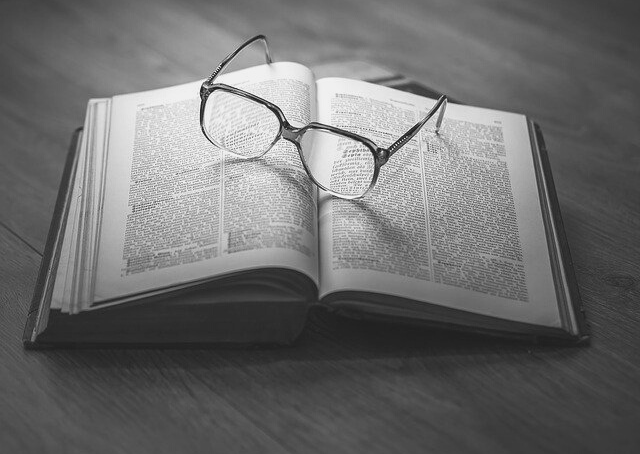 La Sorto de Imperioj de John Glubb