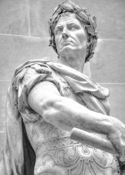 Marmora statuo de Julio Cezaro