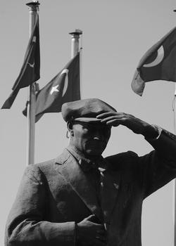 Monumento de Mustafa Kemal Atatürk